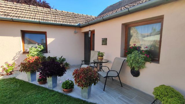 Eladó családi ház, Tolnán, Magaspart utcában 37 M Ft, 2 szobás