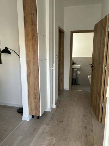 Kiadó téglalakás, albérlet, Pécsett 300 E Ft / hó, 3 szobás