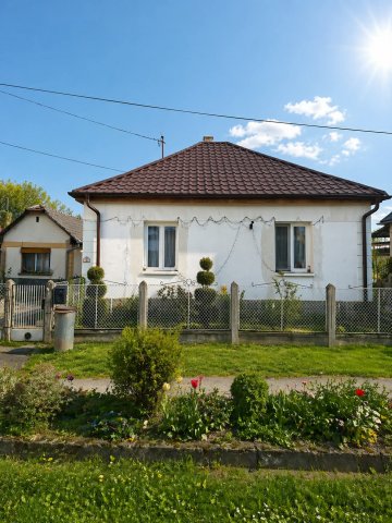 Eladó családi ház, Mátraverebélyen 25 M Ft, 2 szobás
