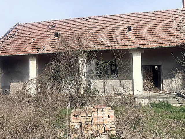 Eladó üzlethelyiség, Dabronyon 8 M Ft / költözzbe.hu