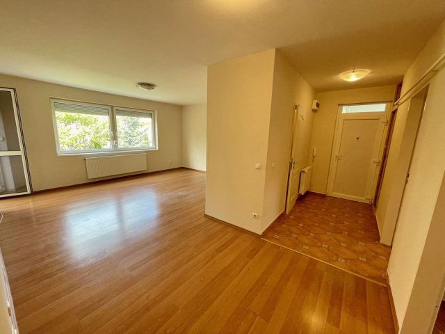 Kiadó téglalakás, albérlet, Debrecenben 290 E Ft / hó, 4 szobás