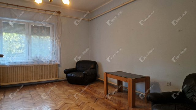 Eladó családi ház, Banán 43.9 M Ft, 2 szobás