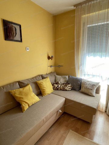 Eladó panellakás, Pécsett 56.2 M Ft, 3 szobás