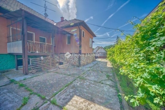 Eladó családi ház, Budapesten, XVI. kerületben 149 M Ft