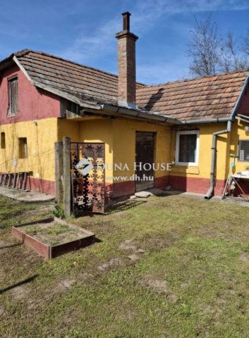 Eladó családi ház, Ballószögön 15.5 M Ft, 2 szobás