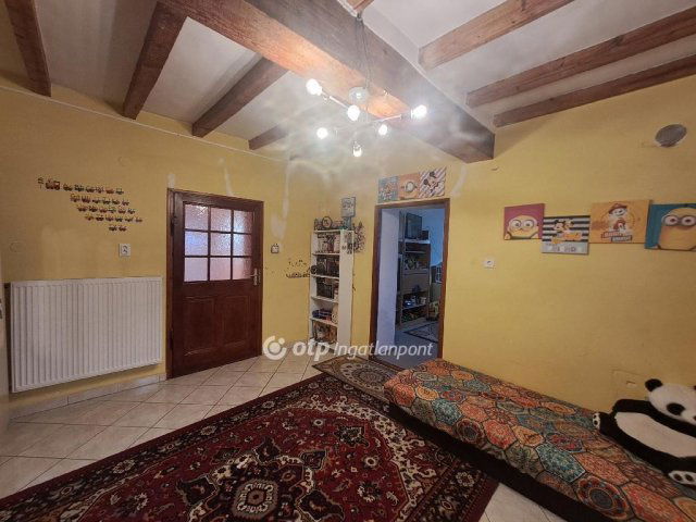 Eladó családi ház, Makón 39.9 M Ft, 3+1 szobás