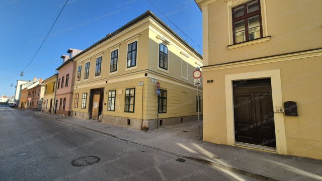 Eladó téglalakás, Győrött 59.99 M Ft, 2 szobás