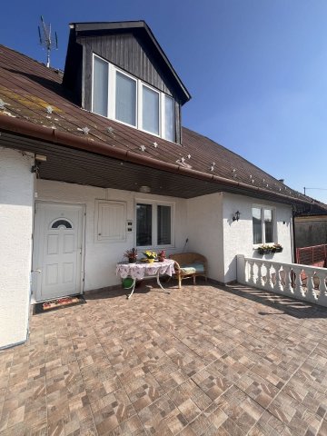 Eladó családi ház, Halászin 99.9 M Ft, 4 szobás