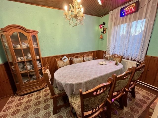 Eladó családi ház, Kistarcsán 80 M Ft, 3 szobás