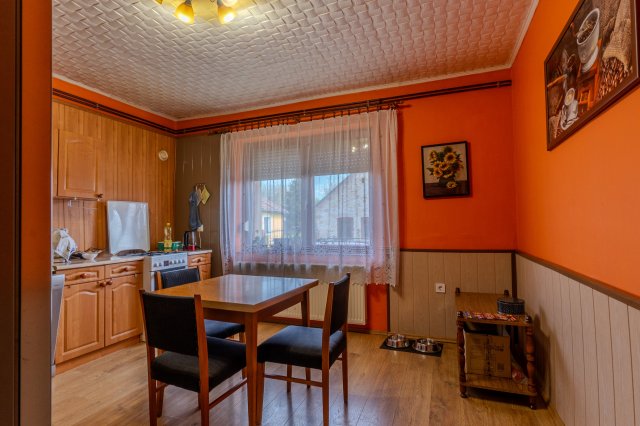 Eladó családi ház, Szerencsen 35.9 M Ft, 3 szobás