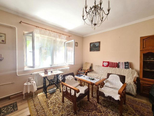 Eladó családi ház, Budapesten, XVIII. kerületben 84.999 M Ft