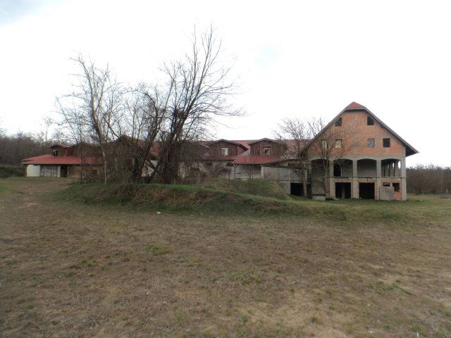 Eladó családi ház, Gödöllőn 800 M Ft, 36 szobás