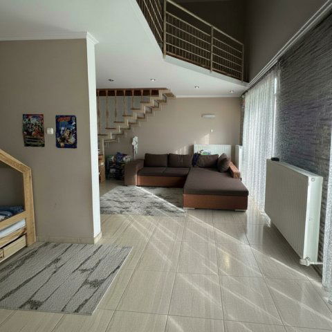 Eladó téglalakás, Budapesten, XVIII. kerületben, Halomi úton