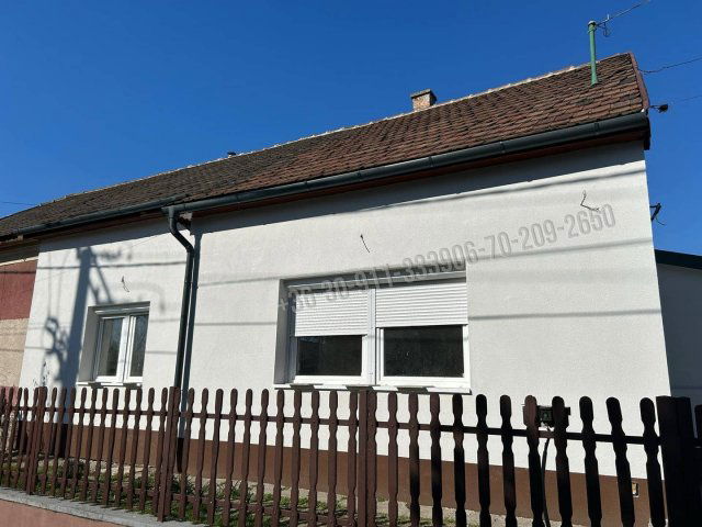 Eladó ikerház, Budapesten, XXI. kerületben 92 M Ft, 4 szobás