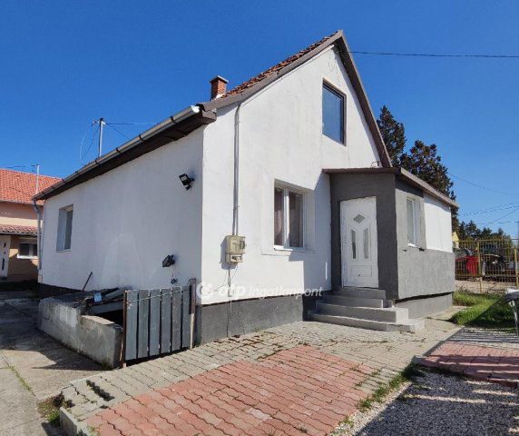 Eladó családi ház, Érden 59 M Ft, 3 szobás