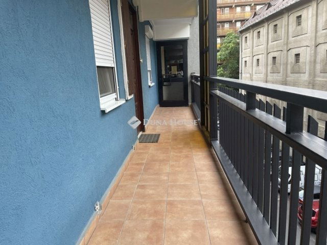 Eladó téglalakás, Budapesten, VIII. kerületben 82.6 M Ft