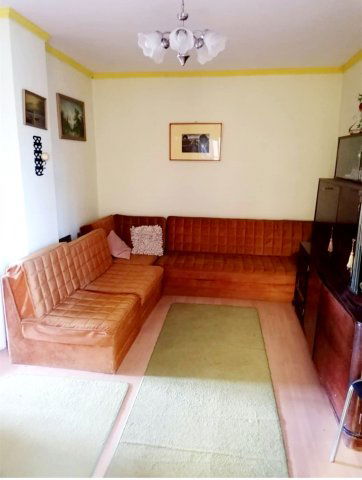 Eladó családi ház, Demecseren 13.5 M Ft, 4 szobás
