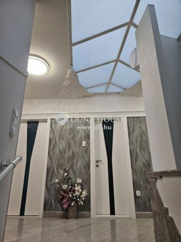 Eladó családi ház, Kecskeméten 199 M Ft, 5 szobás