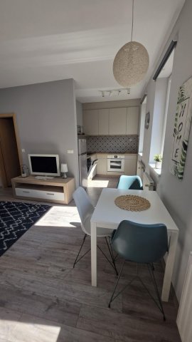Kiadó téglalakás, albérlet, Debrecenben 250 E Ft / hó, 3 szobás