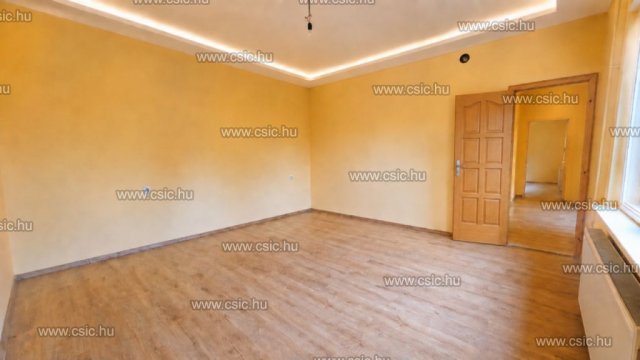 Eladó családi ház, Érden 84.5 M Ft, 2 szobás