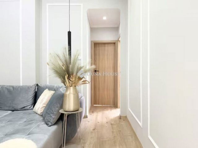 Eladó téglalakás, Budapesten, VI. kerületben 199.99 M Ft