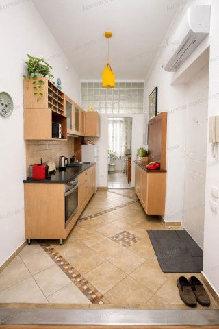 Kiadó téglalakás, albérlet, IX. kerületben, Erkel utcában