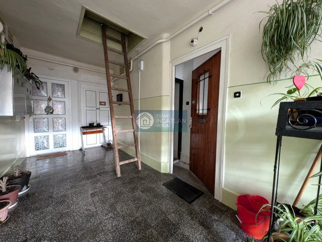 Eladó téglalakás, Ormosbányán 6.5 M Ft, 2 szobás