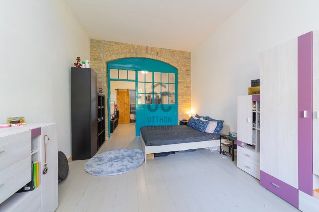 Eladó téglalakás, XVIII. kerületben, Felsőcsatári úton