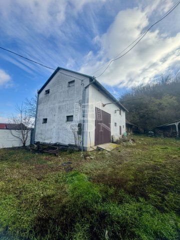 Eladó ipari ingatlan, Dunaszekcsőn 25 M Ft / költözzbe.hu