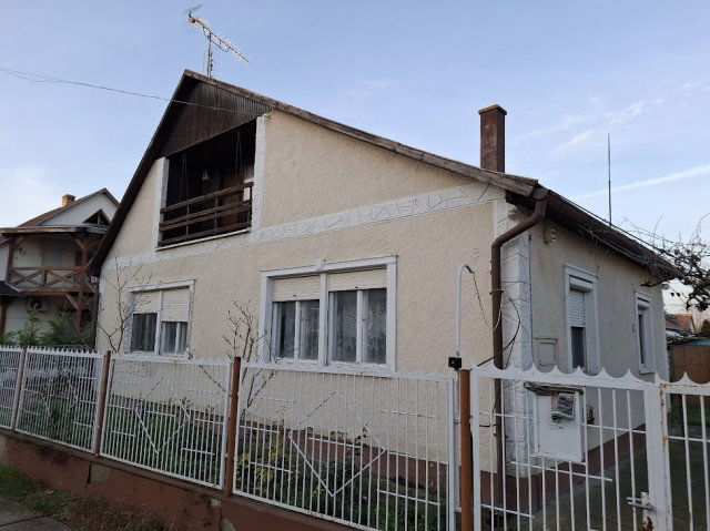 Eladó családi ház, Hajdúszoboszlón, Mikszáth Kálmán utcában
