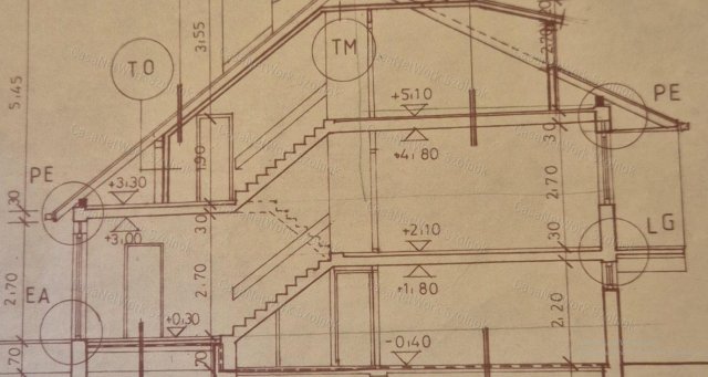 Eladó családi ház, Szolnokon 99.99 M Ft, 5 szobás
