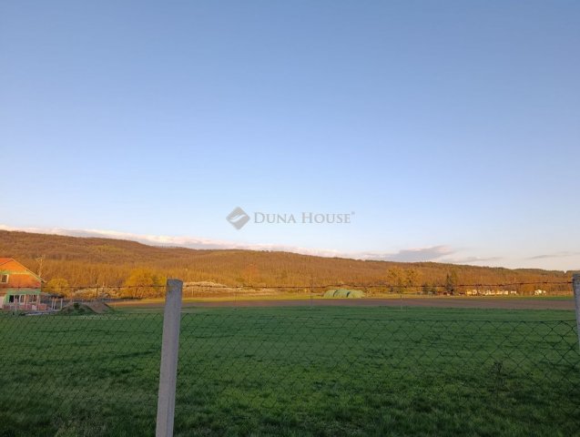 Eladó telek, Gödöllőn 95 M Ft / költözzbe.hu