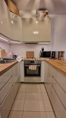 Eladó téglalakás, Budapesten, XV. kerületben 82.5 M Ft, 2 szobás