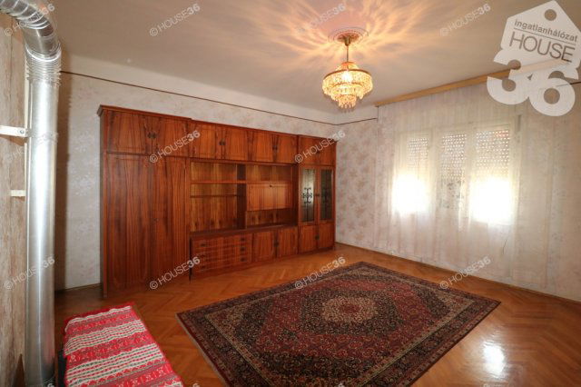 Eladó családi ház, Kecskeméten 54.9 M Ft, 5 szobás