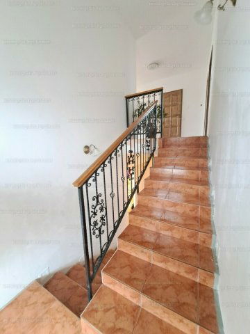 Eladó családi ház, Érden, Szigetelő utcában 124.99 M Ft