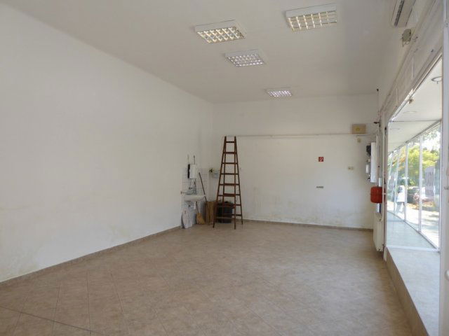 Eladó üzlethelyiség, Pécsett, Búza téren 34.9 M Ft, 1 szobás
