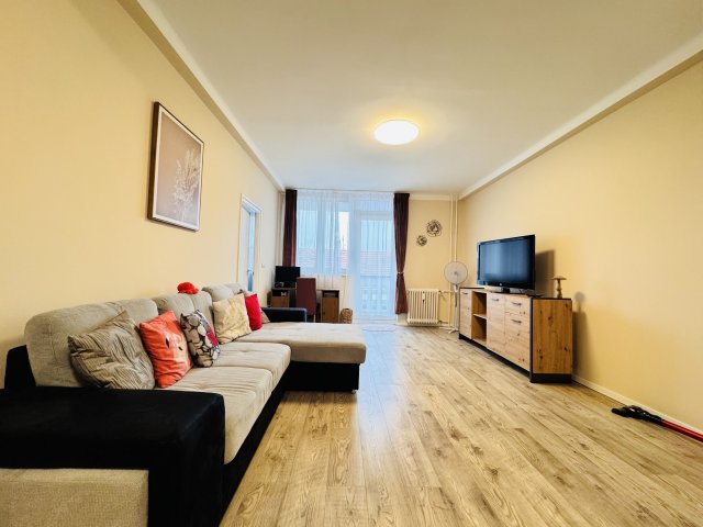 Eladó téglalakás, Debrecenben 73.9 M Ft, 2 szobás