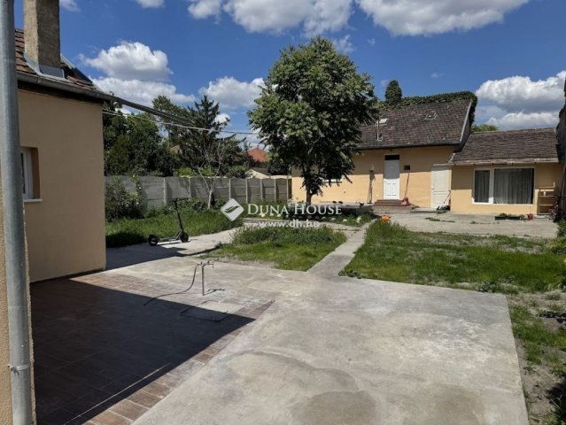 Eladó családi ház, Budapesten, XX. kerületben 179.99 M Ft