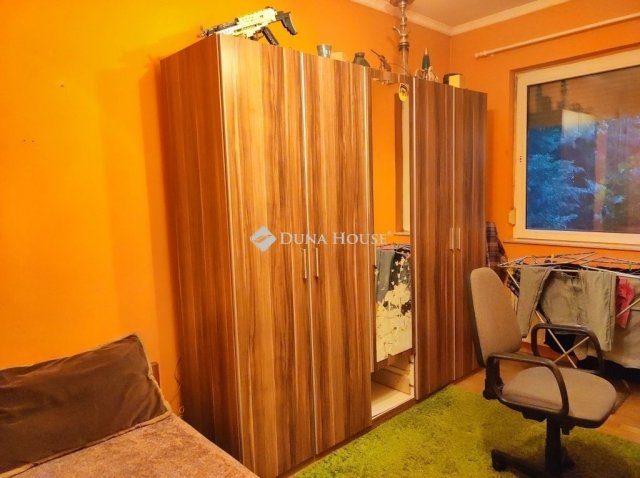 Eladó családi ház, Ócsán 67 M Ft, 4 szobás