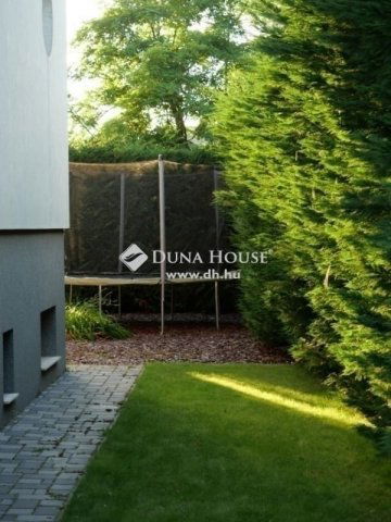 Eladó családi ház, Budapesten, XVIII. kerületben 197.9 M Ft