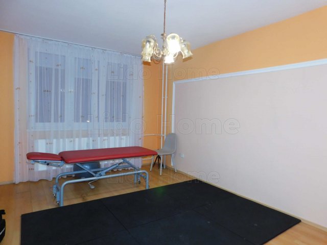 Eladó téglalakás, Keszthelyen 57.72 M Ft, 3 szobás