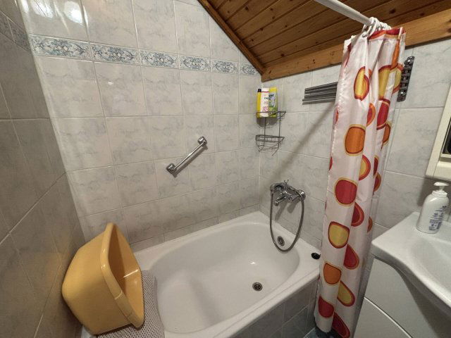 Eladó nyaraló, Hajdúszoboszlón 55 M Ft, 3 szobás