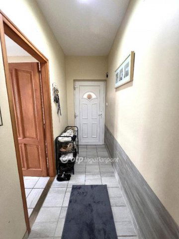 Eladó családi ház, Ráckeresztúron 94.99 M Ft, 4 szobás