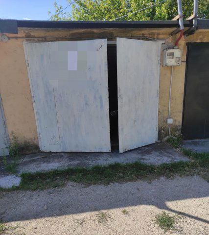 Eladó garázs, Várpalotán 6.5 M Ft / költözzbe.hu