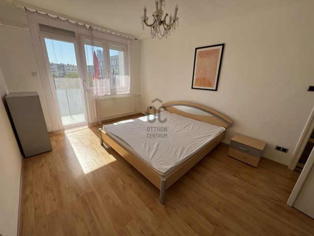 Kiadó téglalakás, albérlet, Budapesten, XI. kerületben