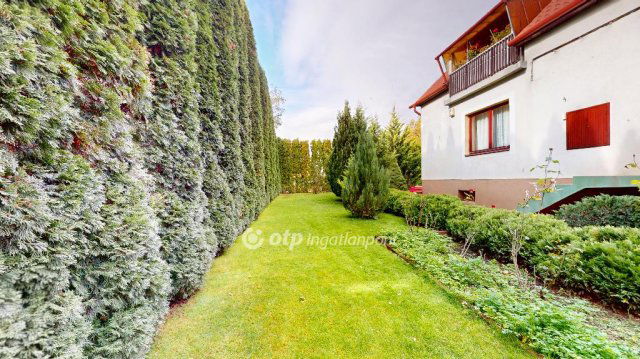 Eladó családi ház, Nyíregyházán 95 M Ft, 3+1 szobás