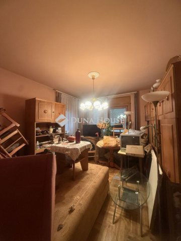 Eladó családi ház, Budapesten, XVIII. kerületben 54.9 M Ft