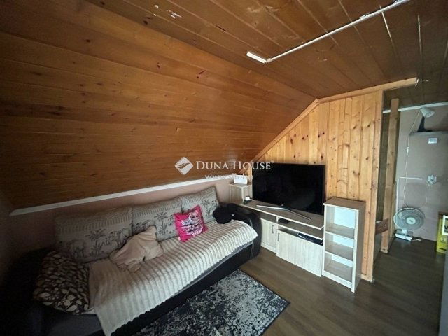 Eladó családi ház, Monoron 31.5 M Ft, 4 szobás