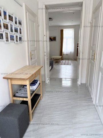 Eladó téglalakás, Budapesten, VII. kerületben, Hársfa utcában
