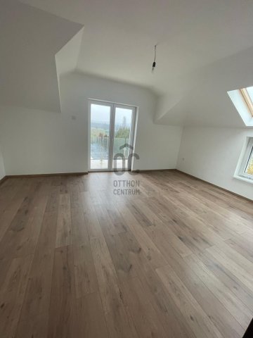 Eladó ikerház, Budapesten, XVI. kerületben 179.9 M Ft, 5 szobás